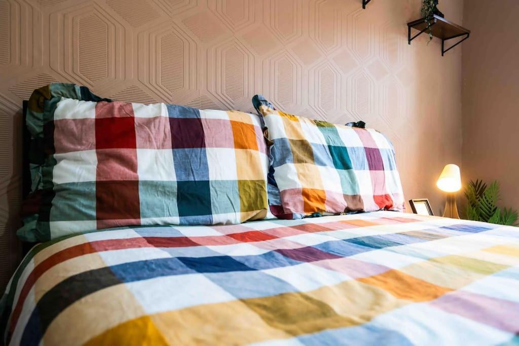 Spacious 3-bed With Free Parking Birmingham